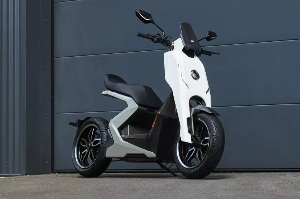 Electric Moped